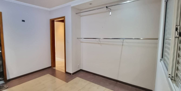Casa com 3 Quartos à Venda, 230 m² em Jardim Das Tulipas - Jundiaí