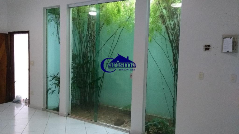 Imagem Sobrado com 3 Quartos para Alugar, 241 m² em Jardim Bela Vista - Santo André Imagem Sobrado com 3 Quartos para Alugar, 241 m² em Jardim Bela Vista - Santo André