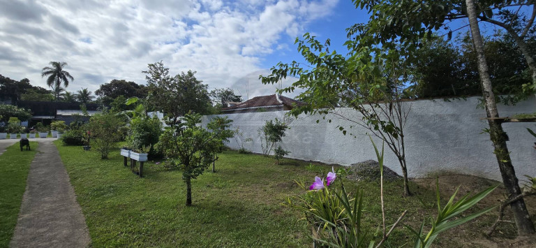 Imagem Chácara com 1 Quarto à Venda, 1.000 m² em Jardim Umuarama - Itanhaém Imagem Chácara com 1 Quarto à Venda, 1.000 m² em Jardim Umuarama - Itanhaém