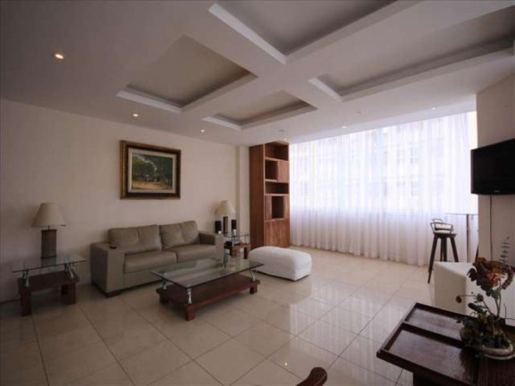 Imagem Apartamento com 3 Quartos para Temporada, 200 m² em Copacabana - Rio De Janeiro