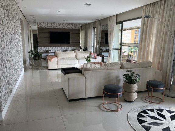 Apartamento com 3 Quartos à Venda, 235 m² em Morumbi - São Paulo