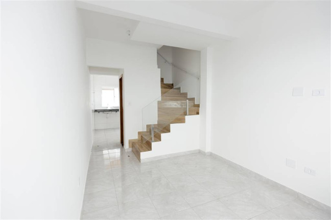 Imagem Casa com 2 Quartos à Venda, 62 m² em Jardim Melvi - Praia Grande Imagem Casa com 2 Quartos à Venda, 62 m² em Jardim Melvi - Praia Grande