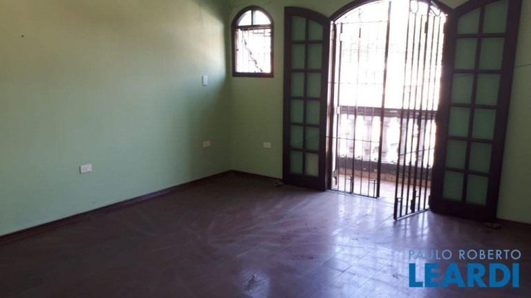 Imagem Imóvel com 4 Quartos à Venda, 558 m² em Vila Linda - Santo André Imagem Imóvel com 4 Quartos à Venda, 558 m² em Vila Linda - Santo André