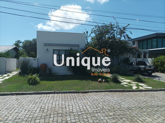 Casa com 4 Quartos à Venda, 600 m² em Portinho - Cabo Frio