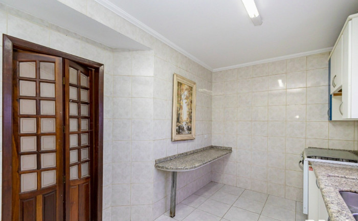 Imagem Sobrado com 3 Quartos à Venda, 196 m² em Vista Alegre - Curitiba Imagem Sobrado com 3 Quartos à Venda, 196 m² em Vista Alegre - Curitiba
