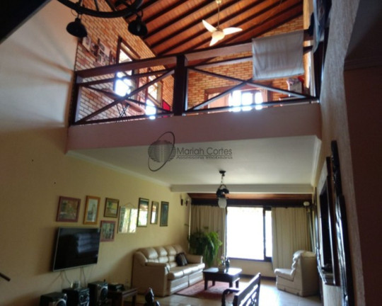 Casa com 4 Quartos à Venda, 202 m² em Itaipú - Niterói