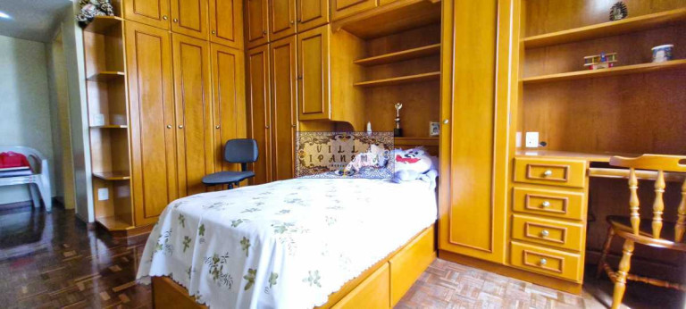 Imagem Apartamento com 4 Quartos à Venda, 170 m² em Tijuca - Rio De Janeiro Imagem Apartamento com 4 Quartos à Venda, 170 m² em Tijuca - Rio De Janeiro