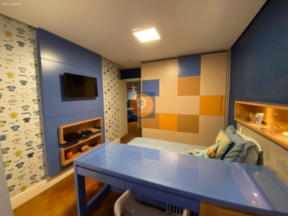 Imagem Apartamento com 3 Quartos à Venda, 158 m² Imagem Apartamento com 3 Quartos à Venda, 158 m²