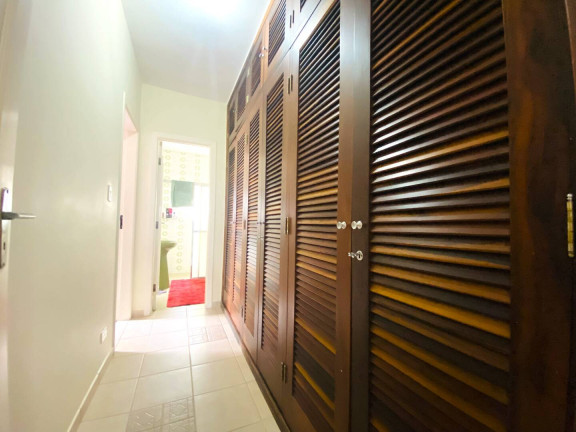Imagem Casa com 3 Quartos à Venda, 733 m² em Vila Giglio - Atibaia