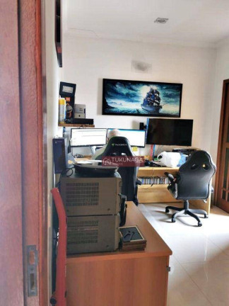 Imagem Casa com 4 Quartos à Venda, 220 m² em Vila Galvão - Guarulhos