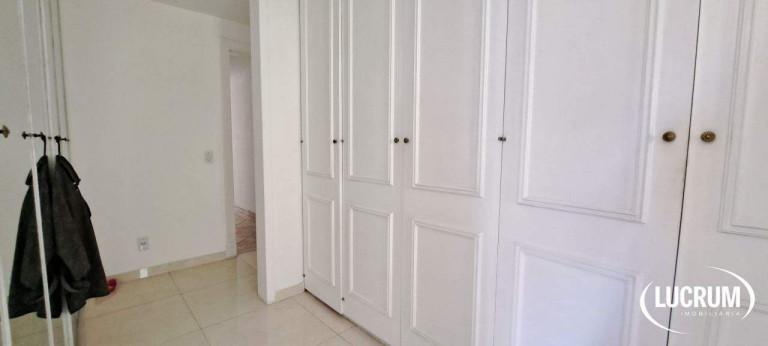 Imagem Apartamento com 4 Quartos à Venda, 227 m² em Lagoa - Rio De Janeiro