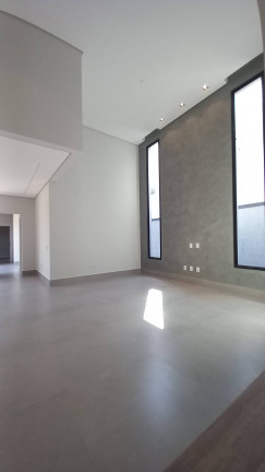 Casa com 3 Quartos à Venda, 300 m² em Piracangaguá - Taubaté