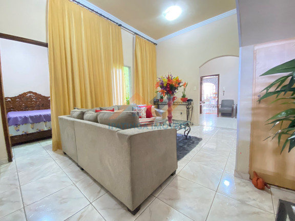 Casa com 2 Quartos à Venda, 244 m² em Veneza - Ipatinga