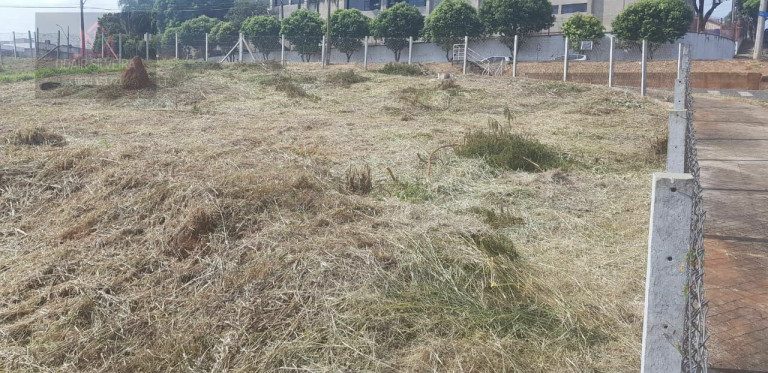 Imagem Terreno à Venda, em Vila Cordenonsi - Americana Imagem Terreno à Venda, em Vila Cordenonsi - Americana