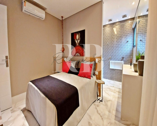 Imagem Imóvel com 6 Quartos à Venda,  em Riviera - Bertioga