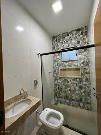 Casa com 3 Quartos à Venda, 180 m² em Residencial Itaipu - Goiânia