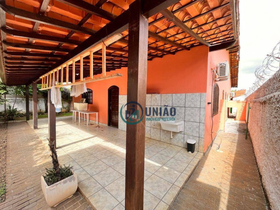Imagem Casa com 3 Quartos à Venda, 260 m² em Itaipu - Niterói