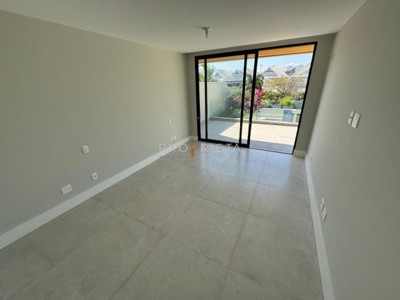 Imagem Casa de Condomínio com 5 Quartos à Venda, 450 m² em Barra Da Tijuca - Rio De Janeiro Imagem Casa de Condomínio com 5 Quartos à Venda, 450 m² em Barra Da Tijuca - Rio De Janeiro