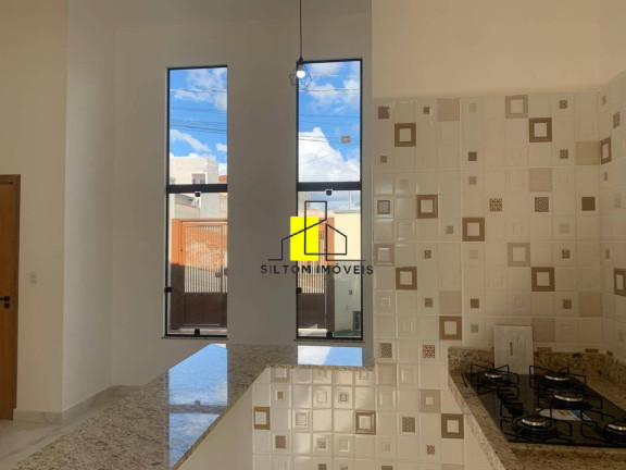 Casa com 2 Quartos à Venda, 60 m² em Jardim Continental Ii - Taubaté
