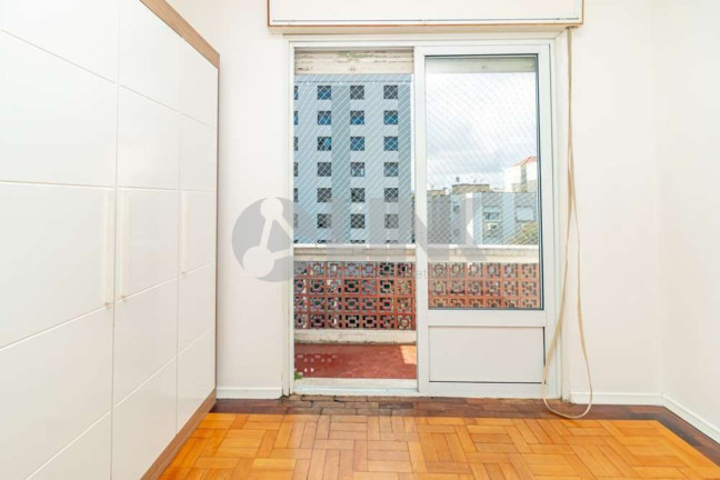 Imagem Apartamento com 2 Quartos à Venda, 68 m² em Santana - Porto Alegre Imagem Apartamento com 2 Quartos à Venda, 68 m² em Santana - Porto Alegre