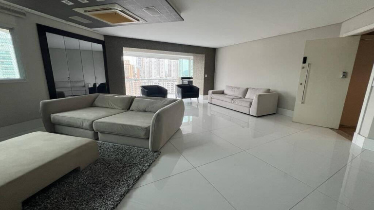 Apartamento com 2 Quartos para Alugar, 199 m² em Ponta Da Praia - Santos