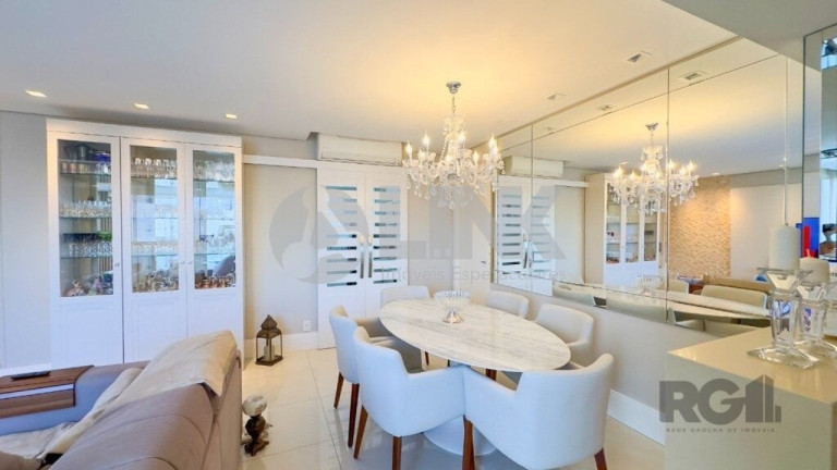 Imagem Apartamento com 3 Quartos à Venda, 102 m² em Jardim Europa - Porto Alegre Imagem Apartamento com 3 Quartos à Venda, 102 m² em Jardim Europa - Porto Alegre