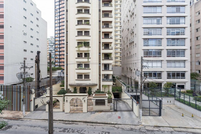 Imagem Imóvel com 3 Quartos à Venda, 135 m² em Itaim Bibi - São Paulo Imagem Imóvel com 3 Quartos à Venda, 135 m² em Itaim Bibi - São Paulo