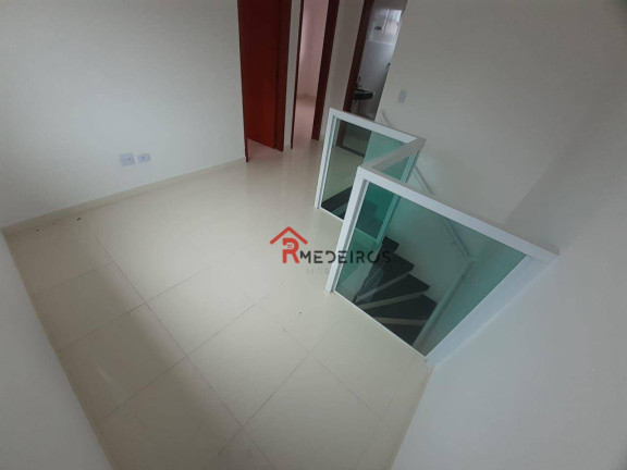 Casa com 2 Quartos à Venda, 43 m² em Maracanã - Praia Grande