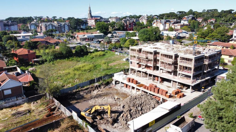 Imagem Apartamento com 1 Quarto à Venda, 53 m² em Centro - Canela