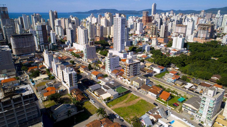 Imagem Apartamento com 3 Quartos à Venda, 122 m² em Itapema - Itapema
