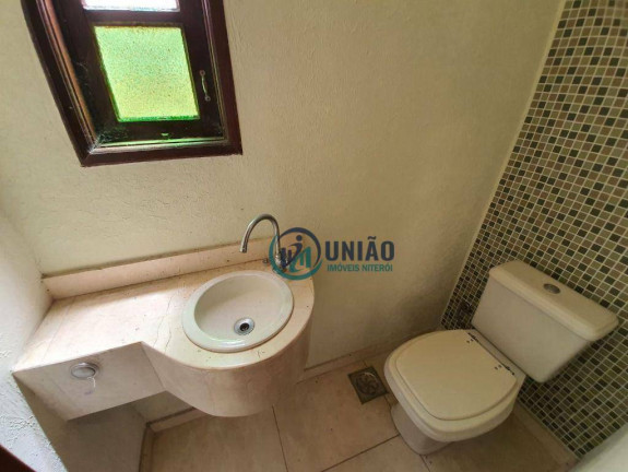 Imagem Casa com 4 Quartos à Venda, 110 m² em São Francisco - Niterói Imagem Casa com 4 Quartos à Venda, 110 m² em São Francisco - Niterói
