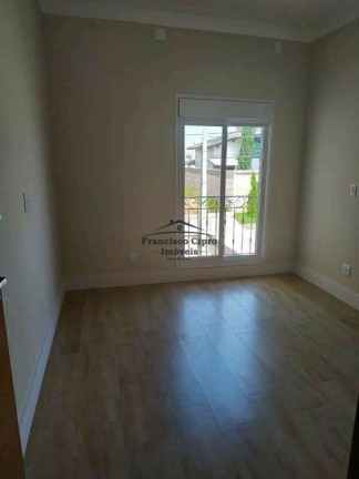 Imagem Sobrado com 3 Quartos à Venda, 256 m² em Village Mantiqueira - Guaratinguetá