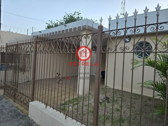 Casa com 3 Quartos à Venda, 200 m² em Centro - Jacareí