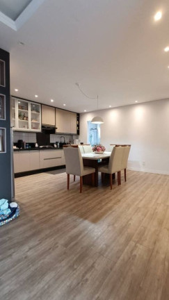 Apartamento com 3 Quartos à Venda, 91 m² em Fátima - Joinville
