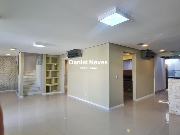 Imagem Casa de Condomínio com 5 Quartos à Venda, 172 m² em Buraquinho - Lauro De Freitas