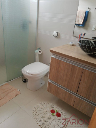 Imagem Casa com 4 Quartos à Venda, 230 m² em Piracangaguá - Taubaté