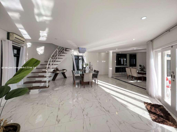 Imagem Casa à Venda,  em São Paulo 2 - Cotia