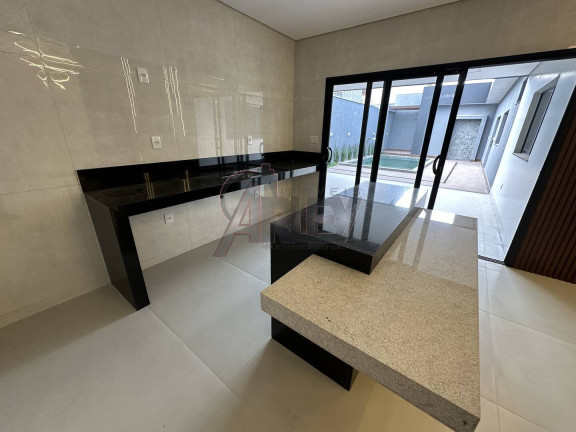 Imagem Casa com 3 Quartos à Venda, 300 m² em Morada Do Sol - Montes Claros