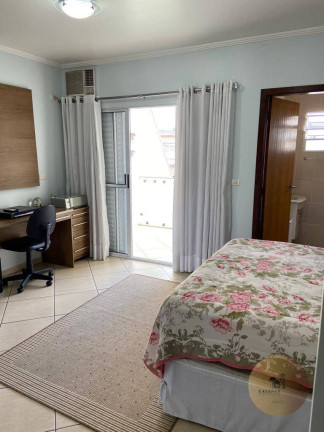 Imagem Sobrado com 3 Quartos à Venda, 125 m² em Jardim Rina - Santo André Imagem Sobrado com 3 Quartos à Venda, 125 m² em Jardim Rina - Santo André