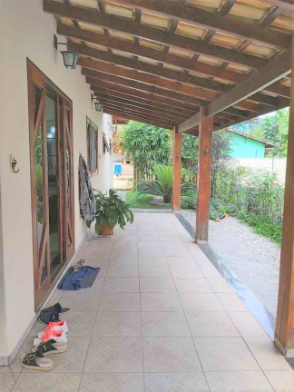 Imagem Casa com 3 Quartos à Venda, 450 m² em Horta Florestal - Ubatuba Imagem Casa com 3 Quartos à Venda, 450 m² em Horta Florestal - Ubatuba