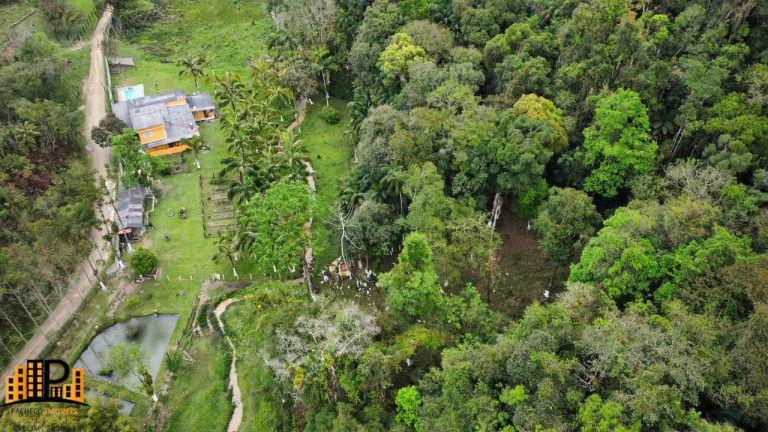 Imagem Imóvel com 4 Quartos à Venda, 490 m² em Bairro Dos Messias - Miracatu