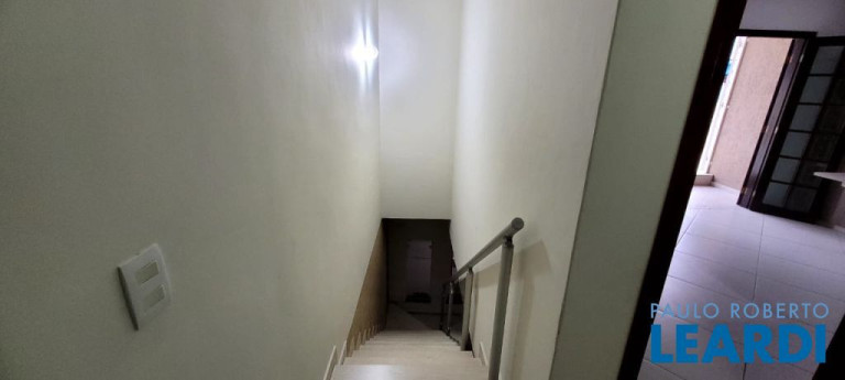 Imagem Sobrado com 6 Quartos à Venda, 308 m² em Vila Tibiriçá - Santo André Imagem Sobrado com 6 Quartos à Venda, 308 m² em Vila Tibiriçá - Santo André