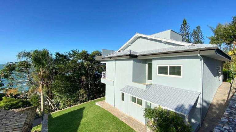 Imagem Casa de Condomínio com 3 Quartos à Venda, 337 m² em Bombinhas - Bombinhas Imagem Casa de Condomínio com 3 Quartos à Venda, 337 m² em Bombinhas - Bombinhas
