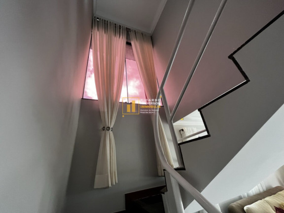 Imagem Casa com 5 Quartos à Venda, 260 m² em Buraquinho - Lauro De Freitas