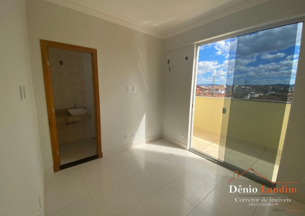 Imagem Apartamento com 3 Quartos à Venda, 70 m² em Planalto - Montes Claros
