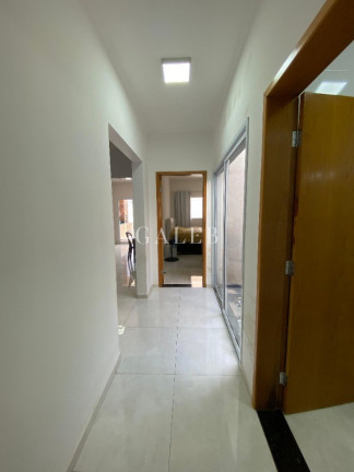 Imagem Casa com 2 Quartos à Venda, 125 m² em Nova Cerejeira - Atibaia Imagem Casa com 2 Quartos à Venda, 125 m² em Nova Cerejeira - Atibaia