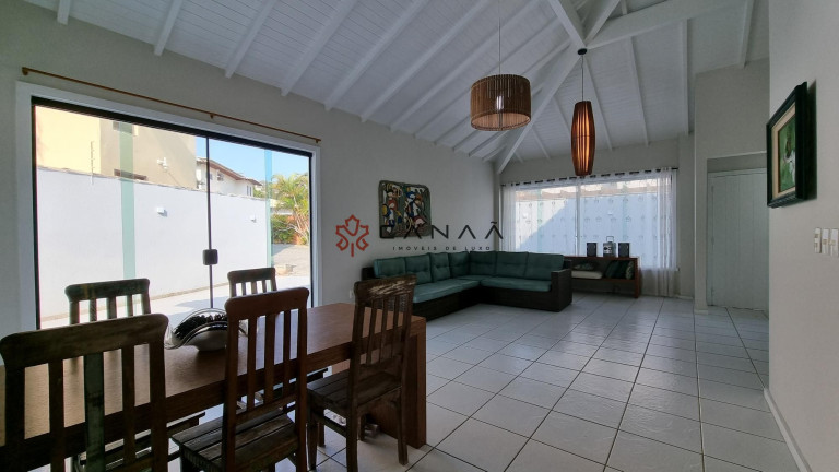 Imagem Casa com 4 Quartos à Venda, 170 m² em Geribá - Armação Dos Búzios
