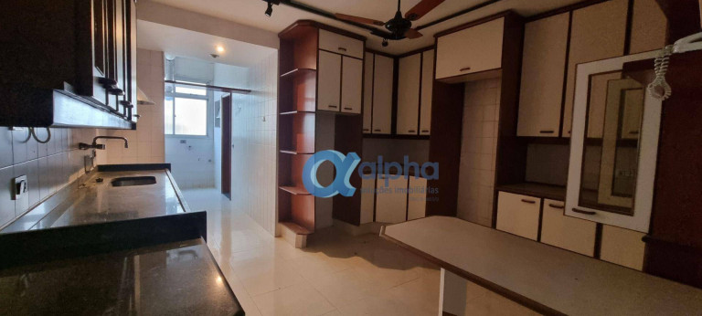 Imagem Apartamento com 3 Quartos à Venda, 138 m² em Tijuca - Rio De Janeiro Imagem Apartamento com 3 Quartos à Venda, 138 m² em Tijuca - Rio De Janeiro