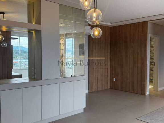 Imóvel com 2 Quartos à Venda, 119 m² em Kobrasol - São José