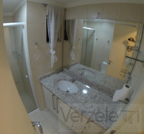 Imagem Apartamento com 3 Quartos à Venda, 127 m² em Centro - Balneário Camboriú Imagem Apartamento com 3 Quartos à Venda, 127 m² em Centro - Balneário Camboriú